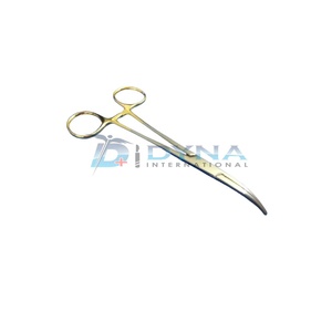 3 pinces chirurgicales de verrouillage hémostatique de qualité O.R KELLY 5.5 incurvées avec poignée en or - Product Image 5