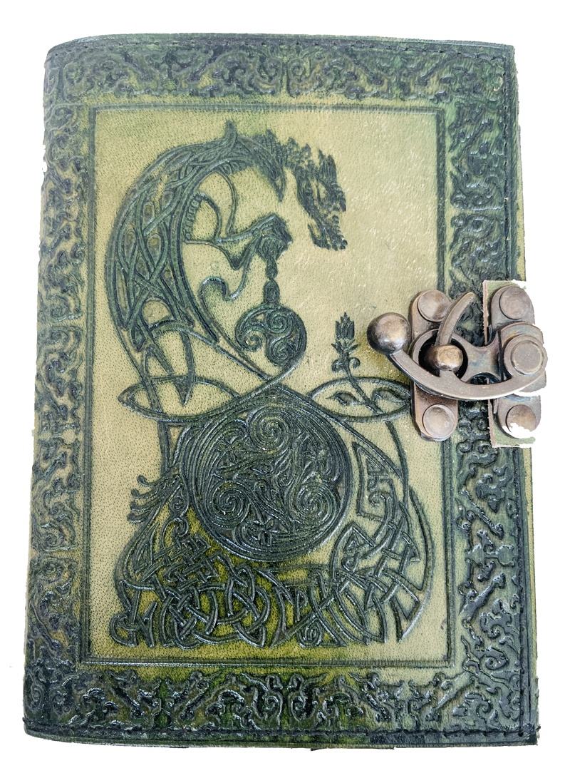 สีเขียว