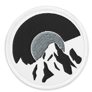 Parche Bordado de Diseño Personalizado, Tela de Sarga, Calidad Superior, Logotipo Personalizado, Precio Razonable, Parche Bordado Más Vendido - Product Image 1