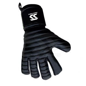 Vente en gros de gants de gardien de but en cuir respirant et durables de haute qualité pour le football et le kickboxing avec logo personnalisé - Product Image 4