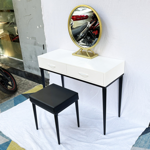Modern Oak <b>Makeup</b> Vanity <b>Table</b> <b>with</b> <b>Lighted</b> Mirror and Tapered Legs - Product Image 4