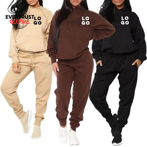 Logo personnalisé Ensemble short 2 pièces pour femmes Sweat à capuche décontracté de haute qualité Pantalon de survêtement Conception d'épaule tombante Col montant Perles imprimées - Product Image 6