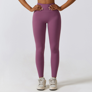 Conjunto Deportivo de Yoga para Mujer al por Mayor: Leggings Sin Costuras de Cintura Alta con Sujetador Deportivo Acolchado, Ropa de Gimnasio Suave y Elástica - Product Image 6