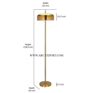 Lampe de table décorative de grande taille en métal poli doré, lampe de table de décoration d'hôtel à la main pour le salon - Product Image 1