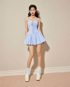 Robe mini corset à rayures bleues avec laçage sur le devant, garniture en dentelle féminine, ajustement cintré à la taille, fabriquée au Vietnam - Product Image 4