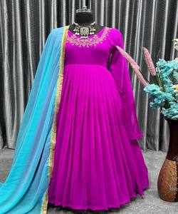 Vêtements islamiques pour femmes musulmanes Boutique Pakistanaise Fashion Lawn Suit Three Piece Dress for Eid Wedding Party Wear - Product Image 2