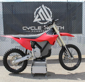 100% AUTÉNTICO Certificado 2023 "Stark VARG Alpha MX/19 80HP Disponible para la Venta - Product Image 3