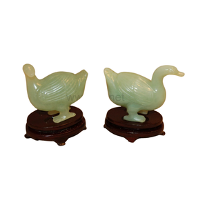 Statue de canard en onyx de haute qualité, sculptée à la main, personnalisable, sculpture en pierre pour la décoration de bureau à domicile d'inspiration maritime, animal sculpté - Product Image 1