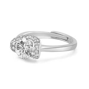 Bague solitaire en argent Zarkan avec diamant, bijou élégant et éblouissant - Product Image 4