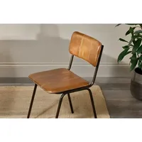 Chaise de salle à manger en cuir vintage contemporaine pour la maison, la cuisine, le bureau et le bar.