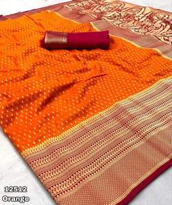 Nouvelle tenue Evergreen haute sur demande attrayant Khadi Georgette Saree Blouse avec tissage fabrication de travaux de l'Inde à vendre - Product Image 4