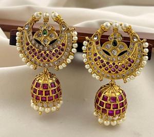 Boucles d'oreilles exclusives de la meilleure qualité plaquées or, style traditionnel avec pierres, pour mariage et festivals, collections pour femmes et filles - Product Image 1