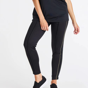 Pantalon décontracté léger pour femmes sur mesure Matériau respirant avec couleur unie et décoration de logo Pantalon de survêtement pour femmes - Product Image 1