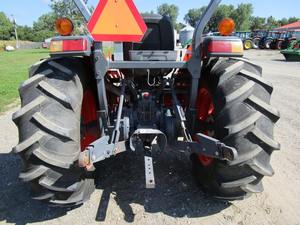Mini tractor usado Kubota MX5200 maquinaria agrícola económica para agricultura - Product Image 2