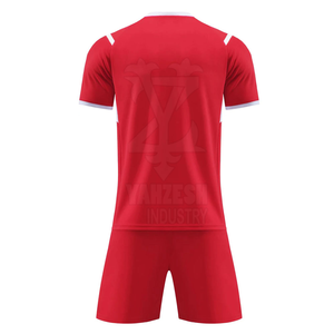 Uniforme de Fútbol Masculino de Alta Calidad con Opciones Personalizadas, Diseño Transpirable y Cómodo, Servicio OEM y Precio Directo de Fábrica - Product Image 2
