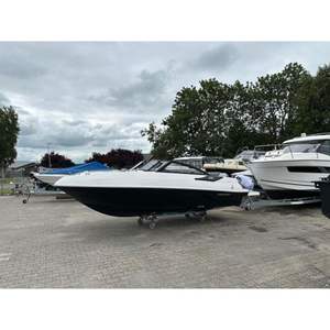 Fibrafort 212 Bowrider, Lancha de Carreras de Alto Rendimiento, 100 HP, 6.73x2.32m - Product Image 2