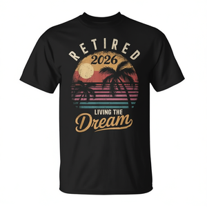 T-Shirt 'Living the Dream' per Pensionati 2026, Regalo Promozionale Premium per Ritirati - Product Image 2