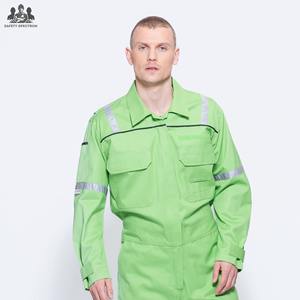 ชุดคลุมป้องกันแบบยูนิเซ็กซ์ กันน้ำ ทำจากโพลีเอสเตอร์ |   ชุดป้องกันสำหรับงานอุตสาหกรรม |   ปกปิดทั่วร่างกาย |   คุณภาพสูง |   ขายส่ง - Product Image 2