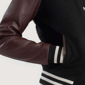 Veste classique de haute qualité unisexe, veste en cuir à manches longues pour femme et veste de baseball brodée pour homme. - Product Image 4