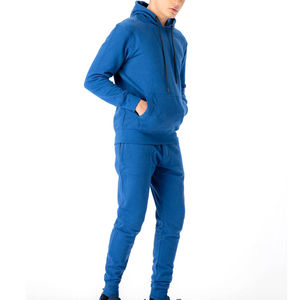 Ensemble de survêtement pour homme comprenant une veste et un pantalon conçu pour les activités de fitness, les vêtements décontractés et la fluidité des mouvements quotidiens - Product Image 1