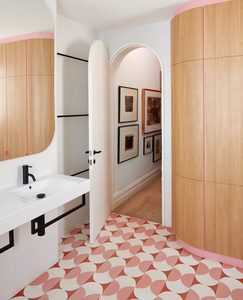 Carreaux d'intérieur modernes en porcelaine émaillée 600X600X9MM Isolation thermique résistante aux acides Design traditionnel avec fonction antidérapante - Product Image 6