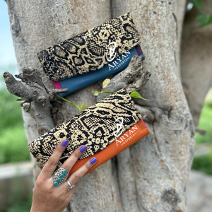 กระเป๋าคลัทช์หนังขนสัตว์สำหรับผู้หญิงหนังสัตว์รีไซเคิลหนังสัตว์แท้สีรุ้งแบบอเนกประสงค์กระเป๋าใส่บัตร ATM - Product Image 1