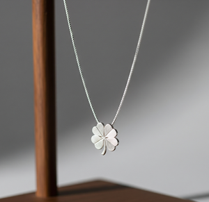 Vente en gros de chaîne à maillons minimalistes en or et rhodium de haute qualité en argent 925 avec pendentif mauvais œil Cadeau de port quotidien pour les femmes - Product Image 2