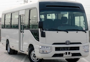 Autobús de Lujo Usado para Fiestas, de 17 a 30 Asientos, Toyota, Volante a la Izquierda, Mejor Precio en Existencia, Sin Historial de Accidentes, en Venta - Product Image 2