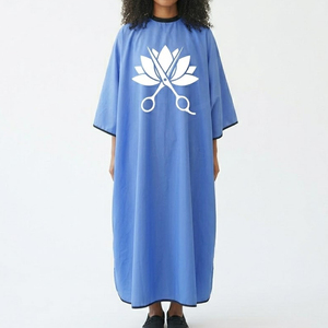 Capa de Peluquería Ajustable y Cómoda de Fabricante Directo, la Más Vendida - Product Image 1