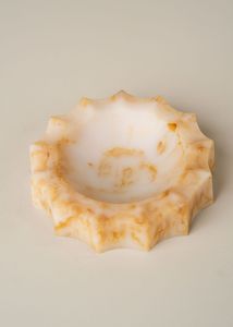 Bol à fruits en résine sans BPA fait à la main contemporain Décoration moderne de luxe pour la maison et le bureau Bol à salade élégant pour servir les fruits - Product Image 3