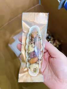 Biscuits vietnamiens en forme de bateau avec des noix mélangées / Collation premium croustillante 23 oz / Collation multi-saveurs croustillante ANGLE - Product Image 3