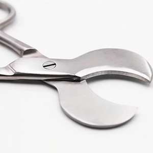 กรรไกรตัดสายสะดือทางการแพทย์ คุณภาพสูง ผลิตจากสแตนเลส ปลอดเชื้อ โดย truevita surgical - Product Image 3