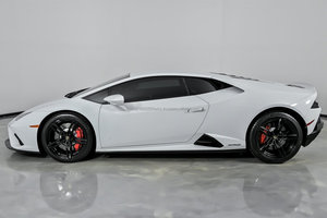 Lamborghini Huracán EVO Coupé 2020 - Product Image 2