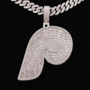 Luxueux diamant Moissanite 925 argent Sterling P pendentif personnalisé style hip-hop glacé pour hommes avec nouveau pendentif de conception personnalisée - Product Image 3