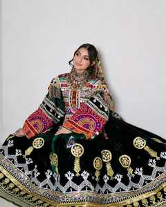 Personnalisé Lavable À Séchage Rapide Évasée Afghani Femmes Robe Nouveau Design Tissu Antique Dentelle Vieilles Pièces Broderie Bouton Naturel - Product Image 3