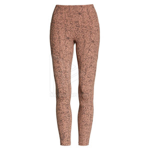 Mallas deportivas transpirables de cintura media para mujer de la mejor calidad, estilo informal a un precio razonable, fabricadas en Pakistán - Product Image 1