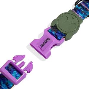 Collier de luxe Reebok Trekk pour chien et chat, à libération rapide, rembourré, en alliage et plastique, imprimé animalier moderne avec lumières - Product Image 3