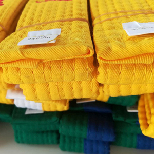 2023 OEM เข็มขัดคาราเต้ผ้าฝ้าย100% สีฟ้าสีแดงอุปกรณ์ศิลปะการต่อสู้ - Product Image 3
