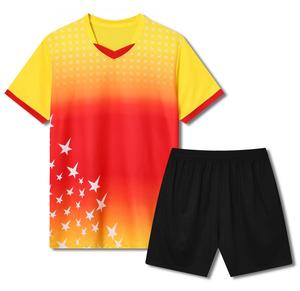 ชุดเสื้อฟุตบอลทีมออกแบบได้ตามต้องการเครื่องแบบทีมฟุตบอล OEM ชุดฝึกกีฬาแห้งเร็วน้ำหนักเบา - Product Image 5