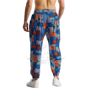 Pantalones Deportivos con Estampado Gráfico Completo, Tela Premium, Hechos en Pakistán, Pantalones Jogger Casuales a la Moda - Product Image 4