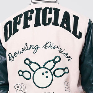 Chaquetas de Hombre de Alta Calidad, Chaqueta Universitaria Personalizada para Club de Bolos, Estilo Béisbol, Verde y Blanca con Bordado y Parches - Product Image 6