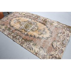 Vintage Area Rug 4.7x8.5 ft (144x260 cm), <b>Brown</b> Polka dot Turkish Rug - Product Image 1