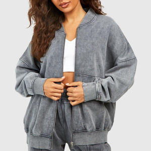 Ensemble survêtement oversize pour femme en molleton français délavé à l'acide avec strass, col rond, cordon de serrage, deux pièces - Product Image 4