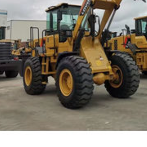 Pour Kubota Mini tracteur à pied d'occasion 25hp 30hp 35hp 40hp avec chargeur frontal et chargeuse-pelleteuse 4WD par roue" - Product Image 3