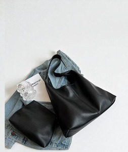 Sac à main classique en cuir pour femme avec sangle réglable, parfait pour le travail et les sorties de week-end, le plus vendu - Product Image 2