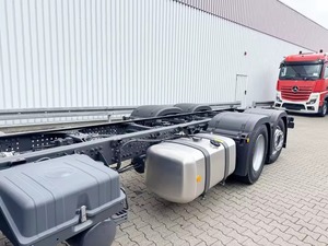 Nuevo Camión Actros 2546 L 6x2 con Chasis Diésel Manual Euro 6, Cabeza Tractora Automática de 6 Velocidades para Transporte de Carga, 4x4 4x2 - Product Image 5