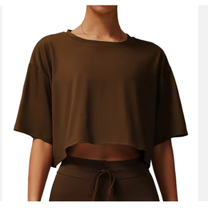 Camiseta Corta Personalizada al por Mayor con Logotipo para Mujer, 100% Algodón, Moda Femenina, Top Corto Sexy Liso de BD - Product Image 1