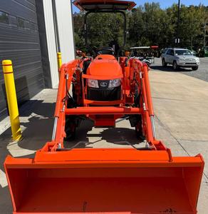 Tracteur Kubota L3901 37,5 CV 4RM le plus vendu avec chargeur à attache rapide et godet, tracteur utilitaire diesel - Product Image 6