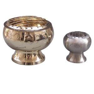 Brûleur de résine d'encens en laiton de haute qualité sculpté couleur travail facilement disponible Inde fournisseur caractéristiques parfumé cire de graine de charbon de bois - Product Image 2