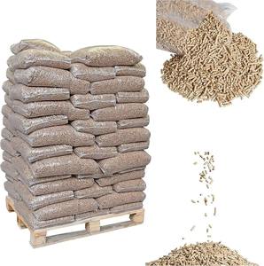 Granulés de bois de pin DIN plus/ENplus-A1 briquettes de modèle de bâton de 6mm-8mm dans le sac à vendre - Product Image 5